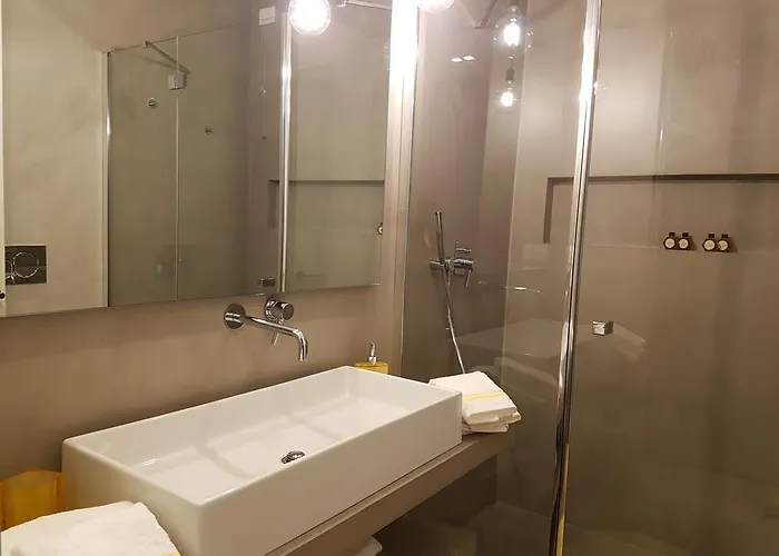 Madeleine - Brera Apartment Milan