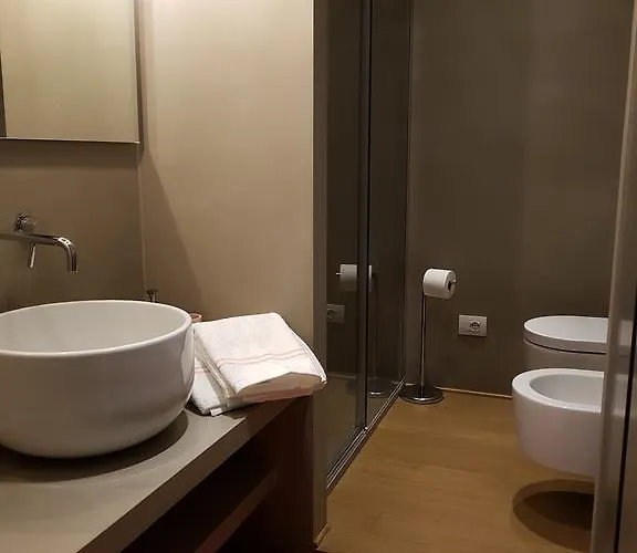 Madeleine - Brera Apartment *