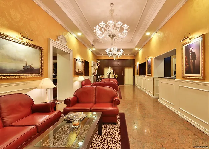 Отель Worldhotel Casati 18 Милан