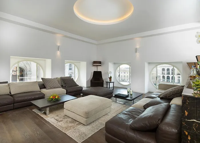 Отель The Glamore Duomo 5*