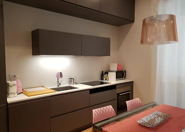 Madeleine - Brera Apartment *