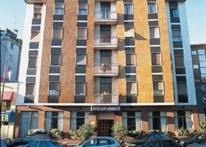 Mokinba Sant'ambroeus מלון מילאנו