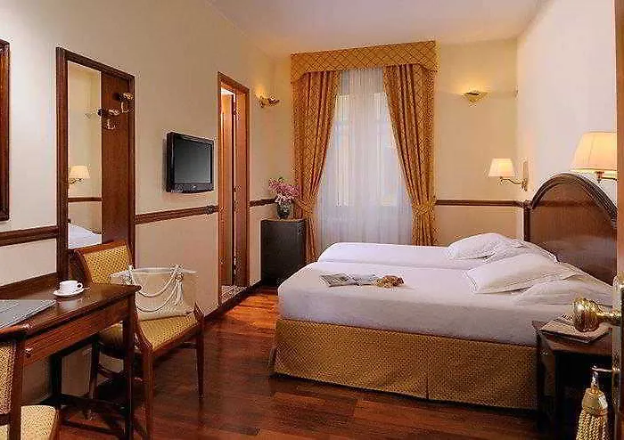 Worldhotel Casati 18 4* Милан