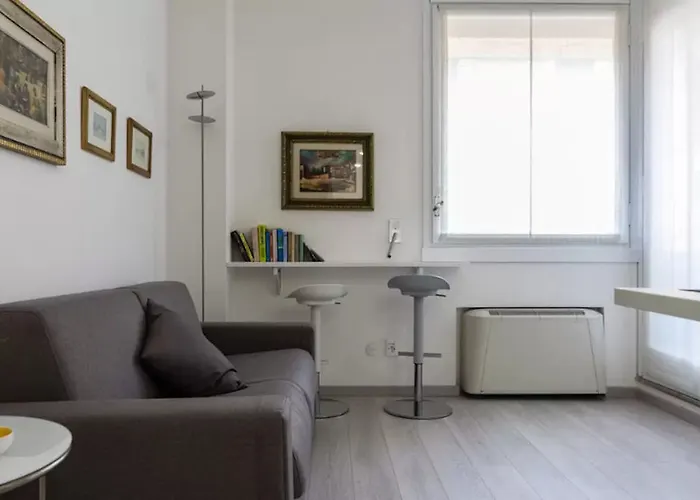 Queen Of Brera - San Marco 1 * 밀라노