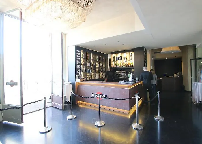 Hotel The Glamore Duomo Milan