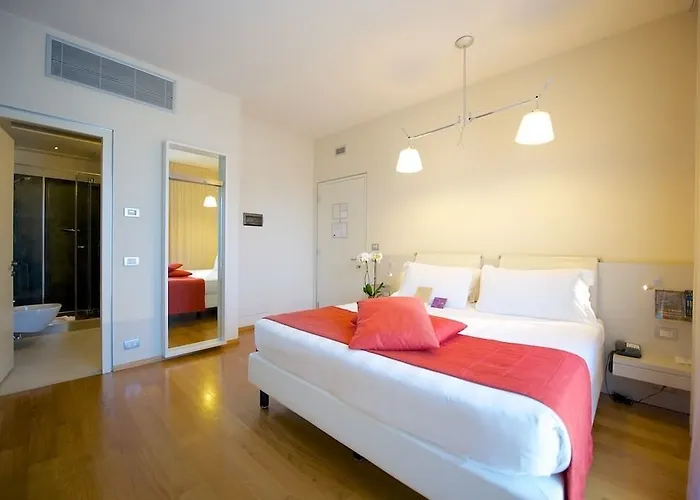 Mercure Solari
