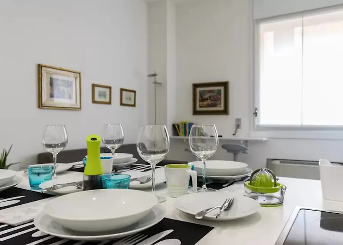 Queen Of Brera - San Marco 1 아파트 *