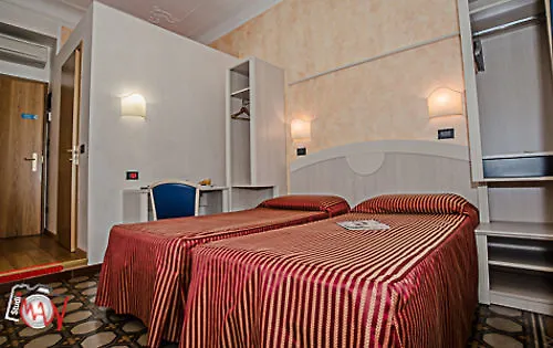 Panizza Hotell 3*