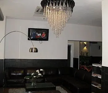 伯尔扎诺酒店 米兰