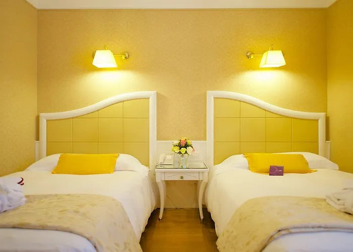 Mercure Centro Hotell 4*