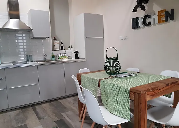 Domus Navigli Милан
