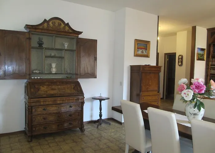 Welcome To My House 4* Mediolan