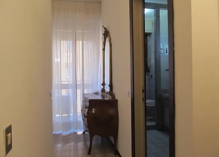 Bed & Breakfast Welcome To My House 4*