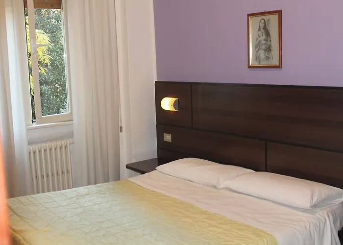 Szálloda Catalani E Madrid 2*