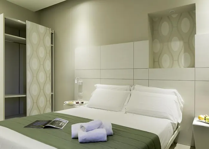 Navigliotel 19 - & 4* Милан