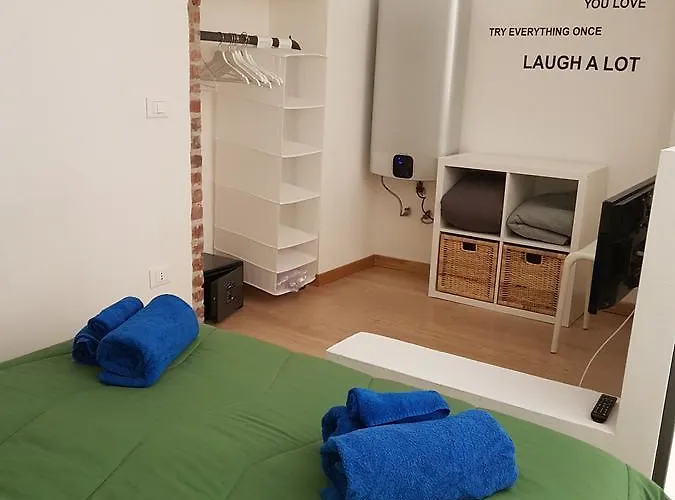 Domus Navigli Апартаменты *
