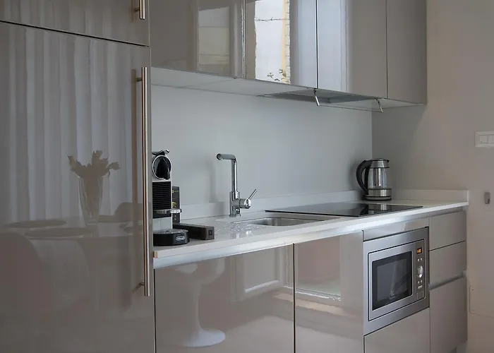 Porta Venezia Centro מלון