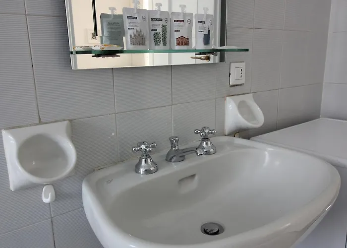 Italianway Easy - Piacenza 9 公寓