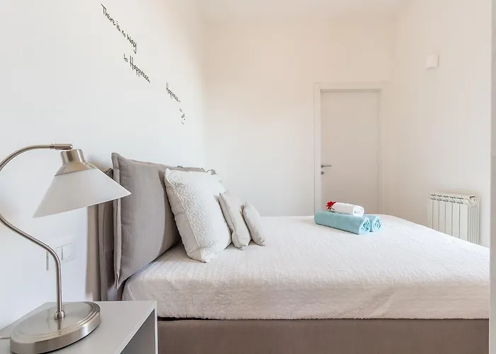 Alessia's Flat - Affori Milánó