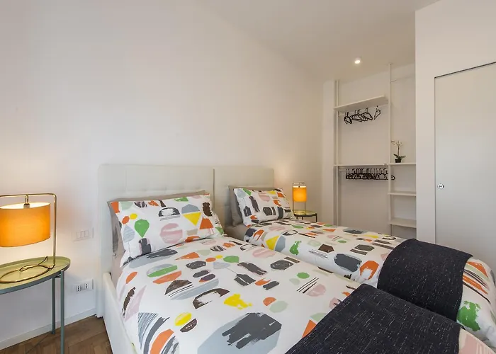 Mila Via Savona Daire *