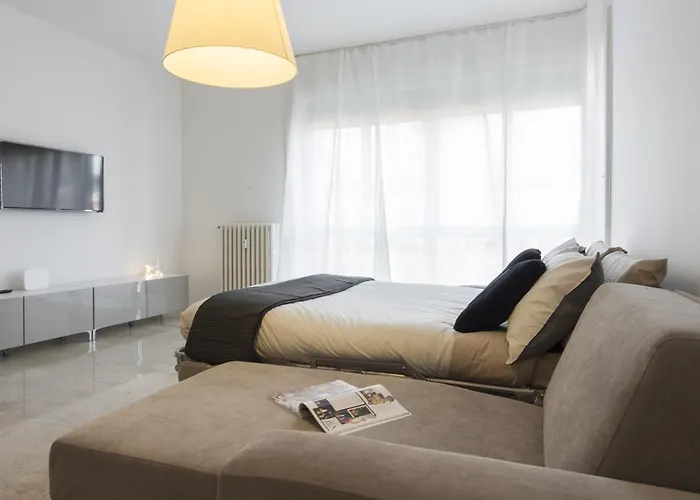 Mila Via Savona Milano