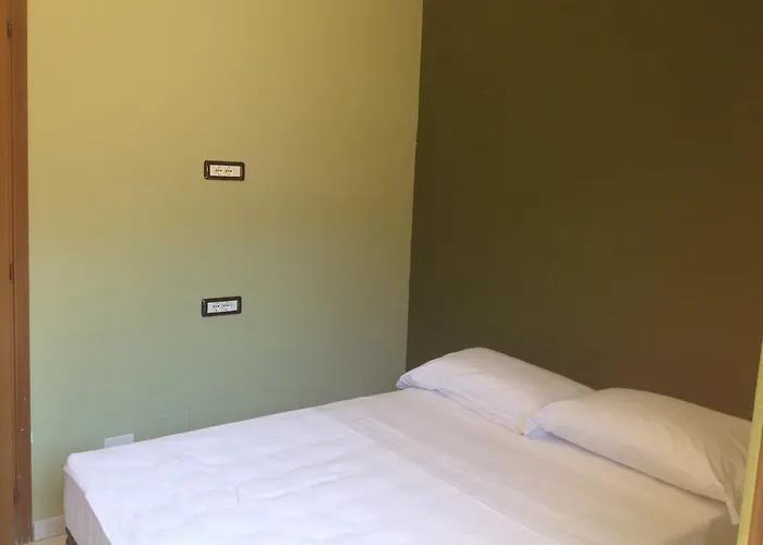 Mrhostel Vandrarhem *