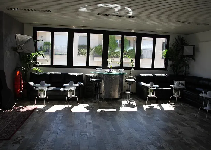 Atmos Luxe Navigli