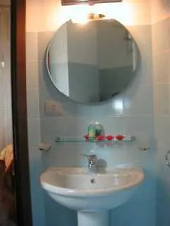 Sant'agostino 3* ميلان