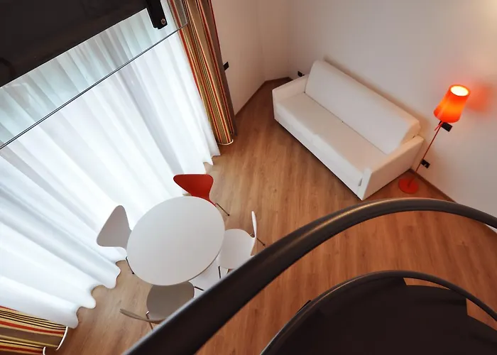 Apartahotel Bb Isola 4*