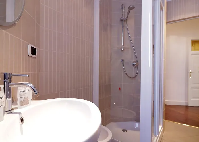 Italianway Easy - Vanvitelli 49 Apartment Mailand
