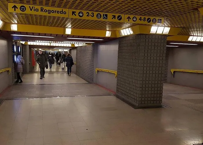 Cozy Rogoredo Next To The Metro And Train Station Mailand