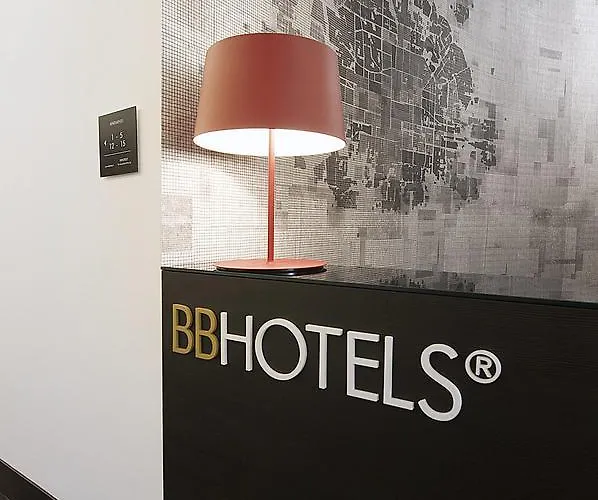 Bb Desuite Apartment