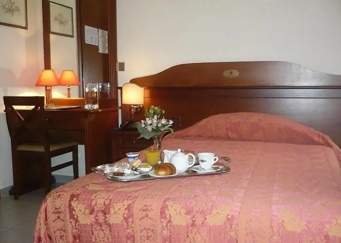 Hotel Pavone Milan