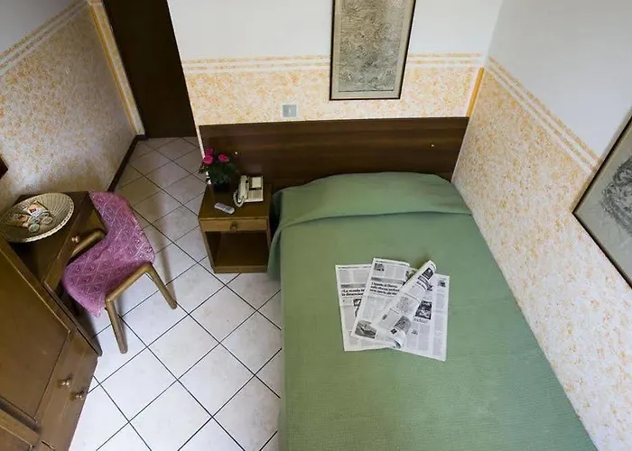 Otel La Pace Milano