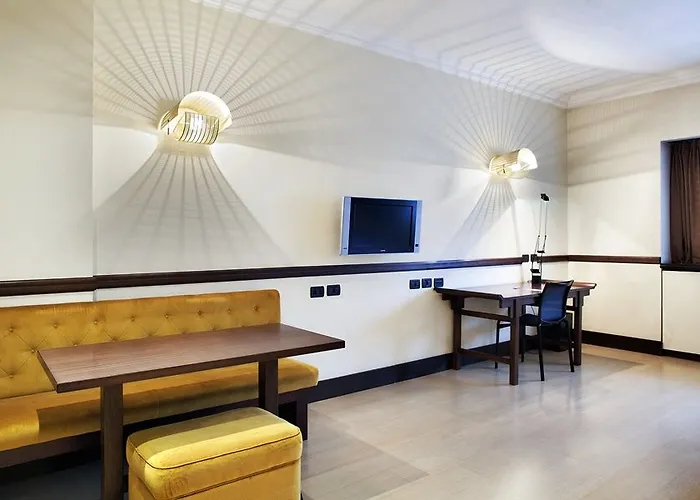 Nh Collection Porta Nuova Hotel 4*