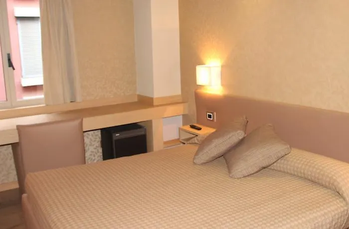 Mentana, By R Collection Hotell