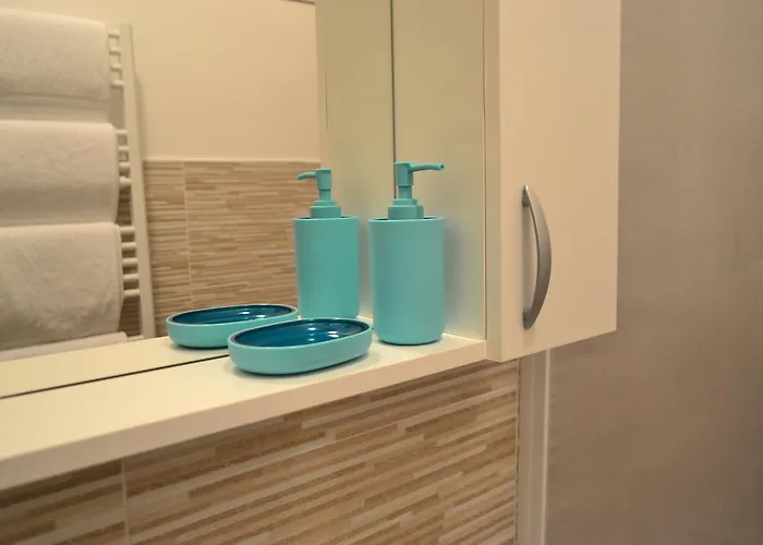 Gloria Hostal Milán