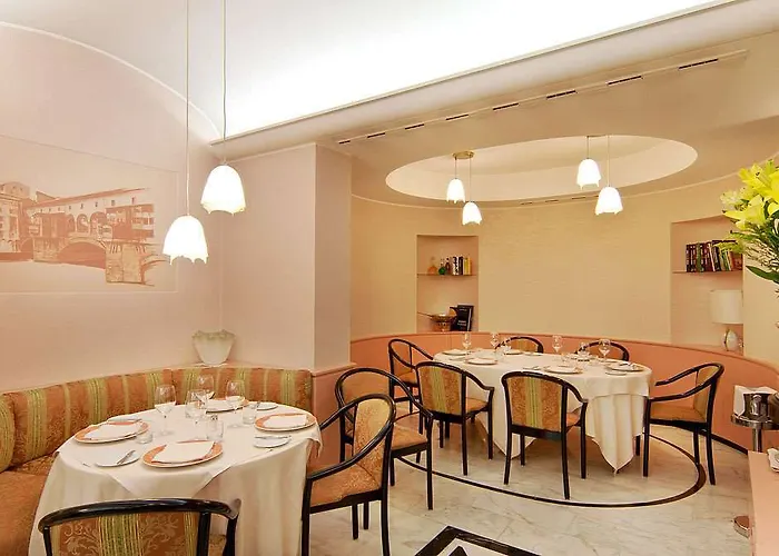 Brunelleschi Hotel 4*