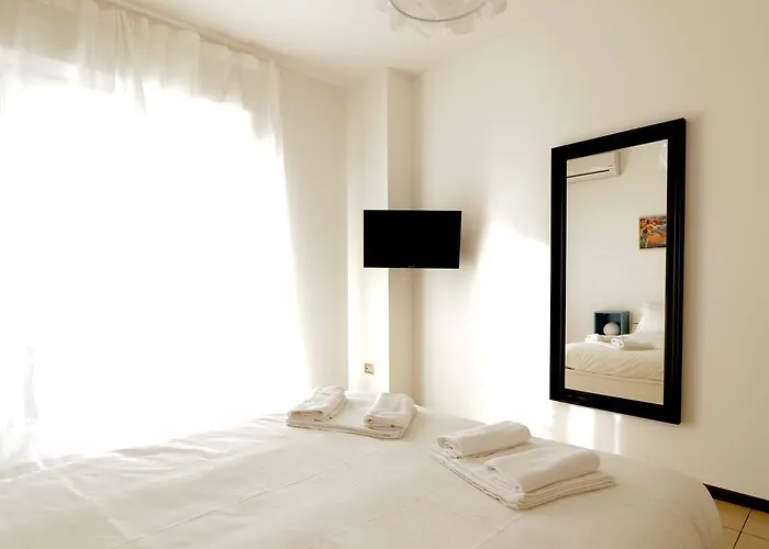 Italianway-bergognone 47 Flat Апартаменты Милан