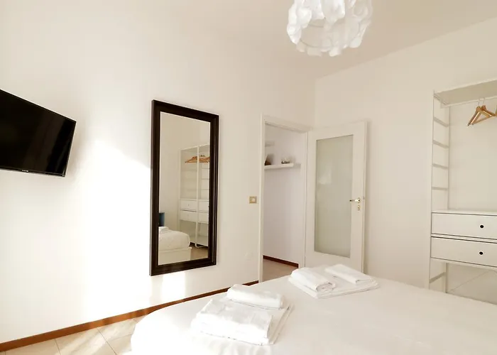 Italianway-bergognone 47 Flat * Милан