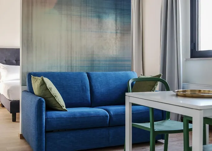 Italianway-bergonzoli Place Milán