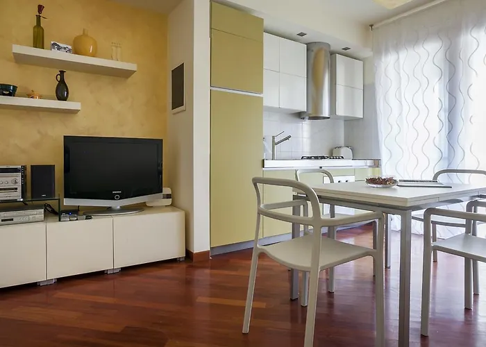 Апартаменты Italianway Comfort - Spadolini 6 *