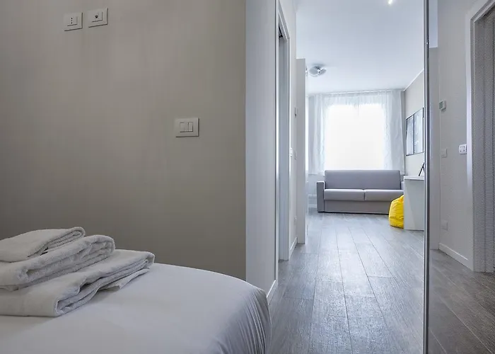 Italianway Easy - Cadorna 10 Mono A アパート