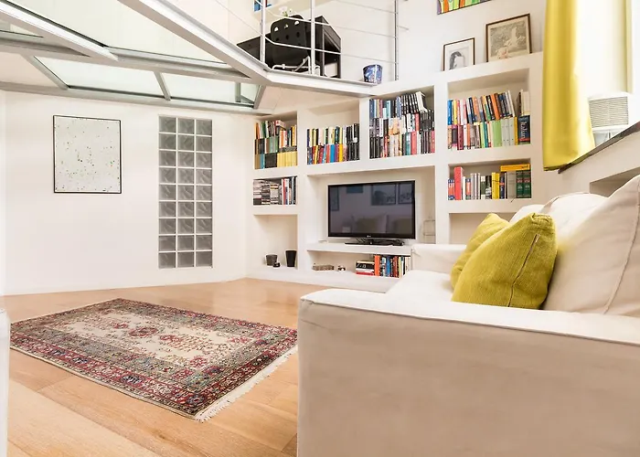 Alessia's Flat- Porta Romana M3 Apartmán