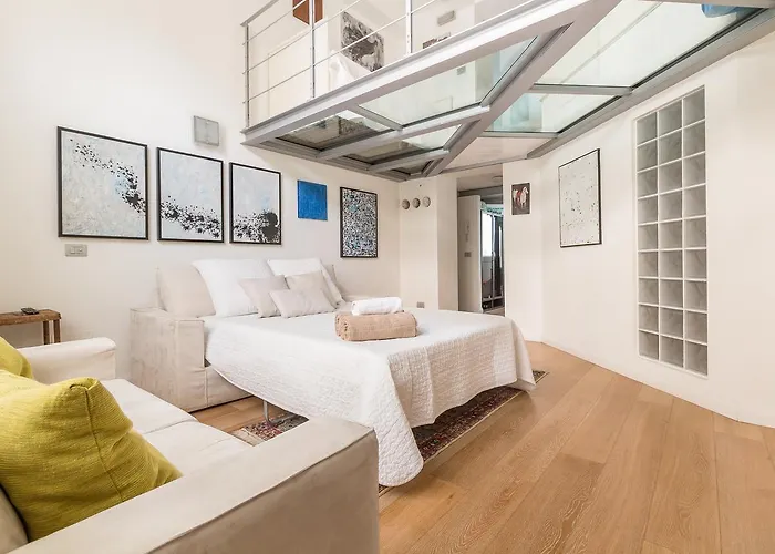 Alessia's Flat- Porta Romana M3 Apartmán