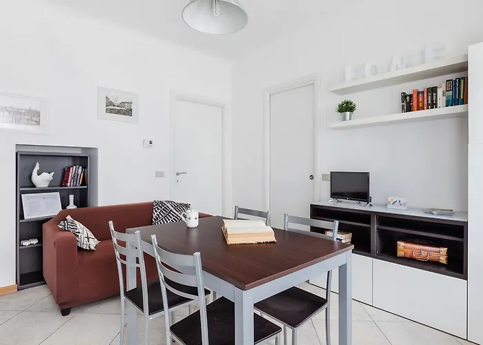 Italianway Easy - Cerano 15 Daire *