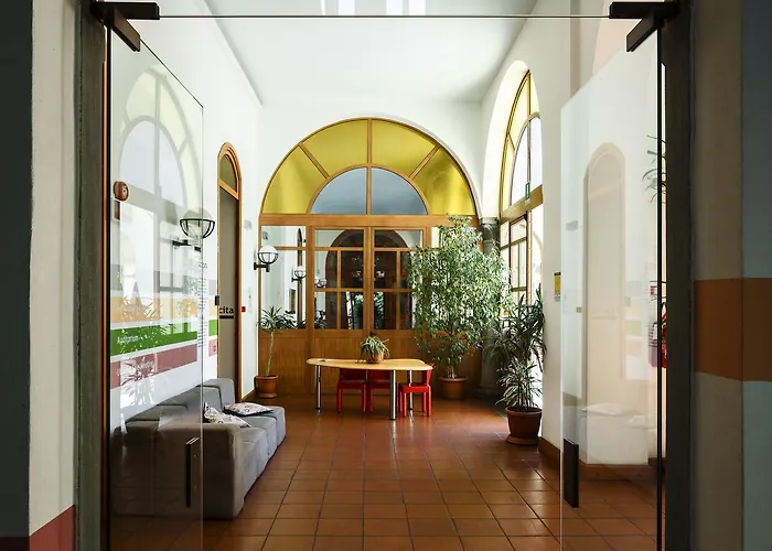 Hotell La Cordata - San Vittore 49 *