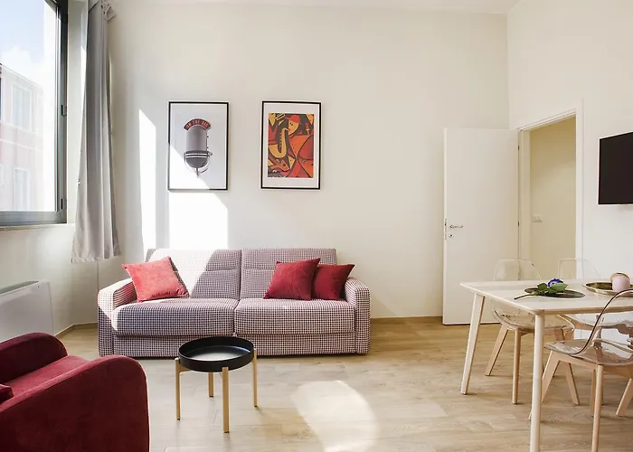 Italianway-bergonzoli Place Milán