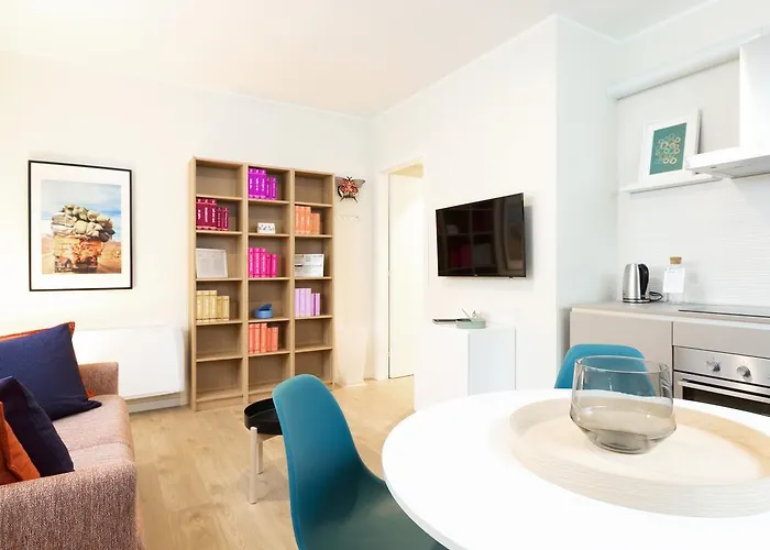 Italianway-bergonzoli Place * Milán