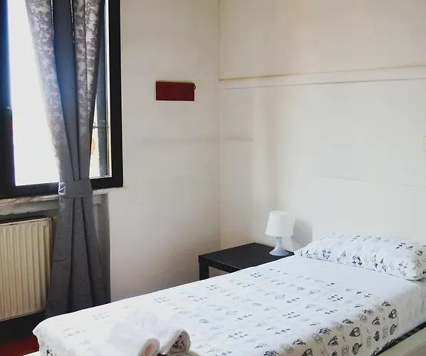Casa Per Ferie Achille Ricci Guest house